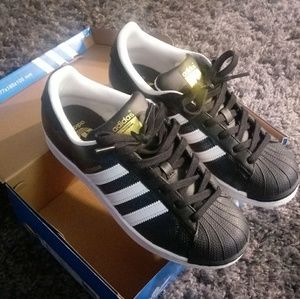 Adidas Superstar